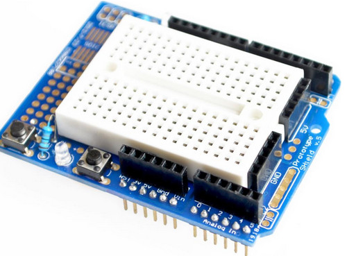 Arduino PROTO shield v5 с минибеспайкой на 170 точек